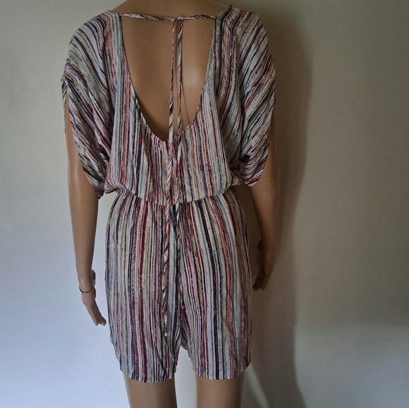 NWT BCBG Generation Striped Lightweight Sheerish  Shorts Romper/ Playsuit Med - Picture 6 of 16